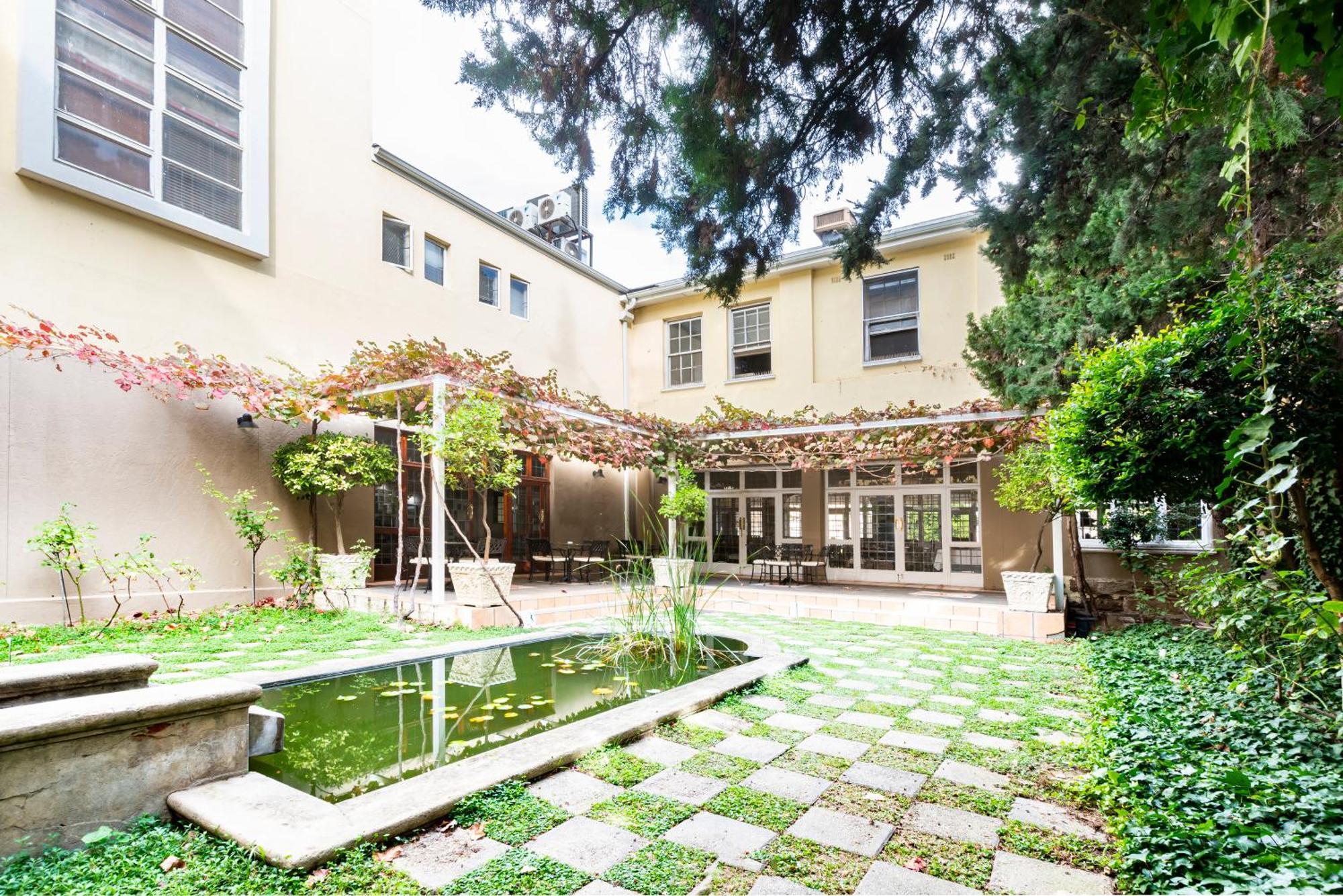 Queen'S Hotel By Bon Hotels Oudtshoorn Eksteriør bilde