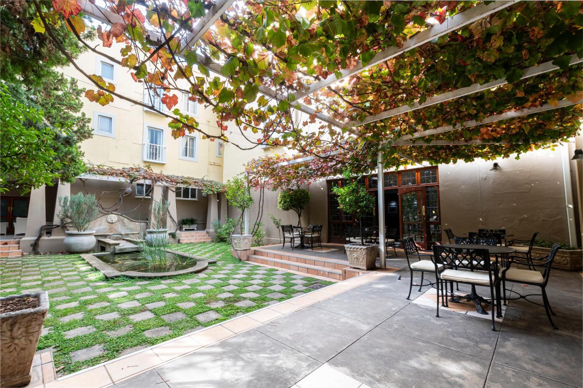 Queen'S Hotel By Bon Hotels Oudtshoorn Eksteriør bilde