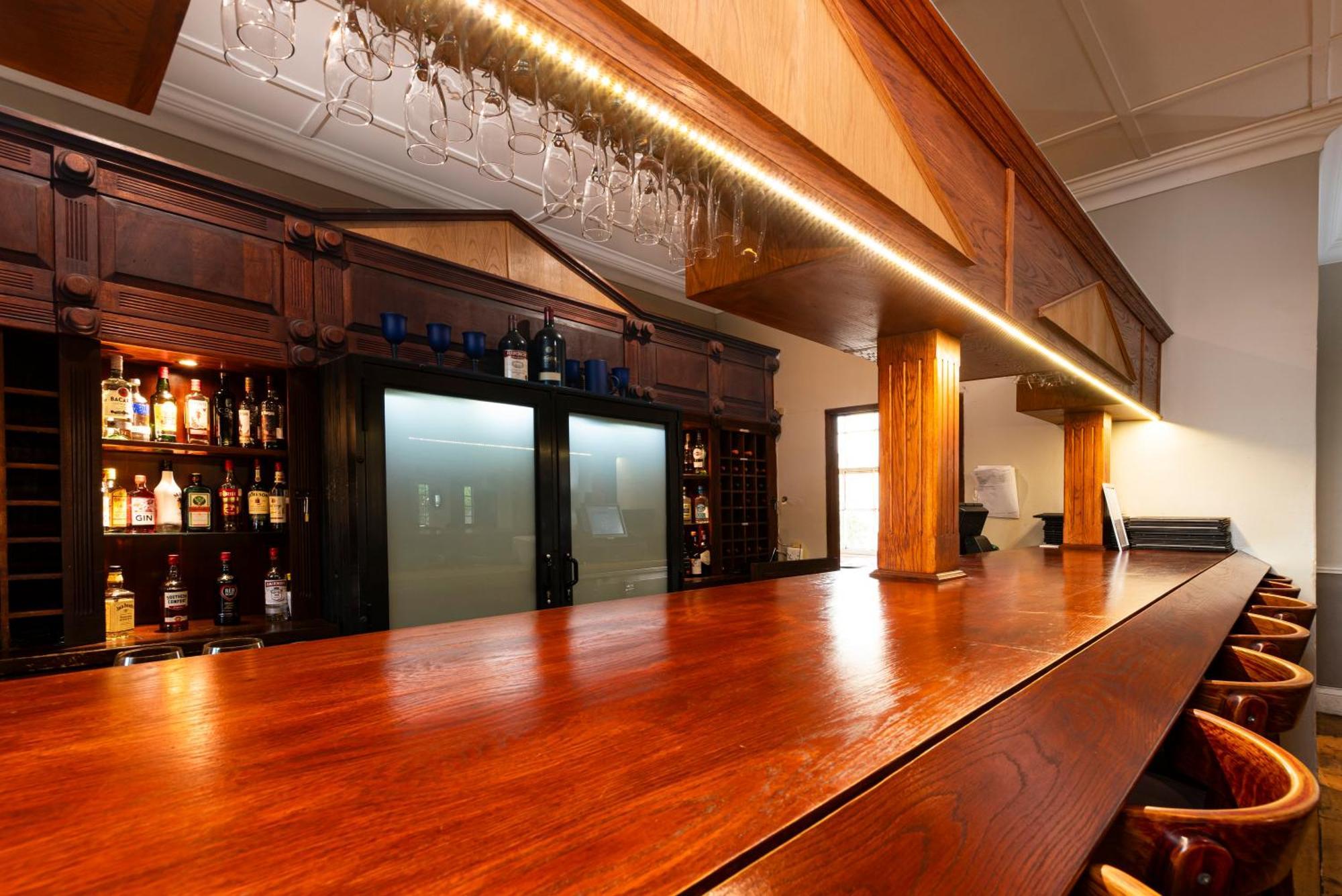 Queen'S Hotel By Bon Hotels Oudtshoorn Eksteriør bilde