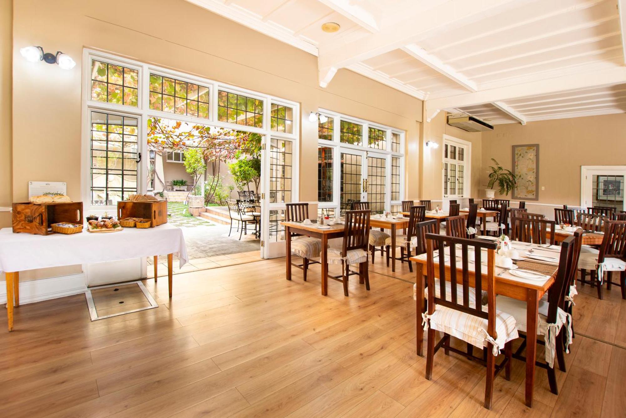 Queen'S Hotel By Bon Hotels Oudtshoorn Eksteriør bilde
