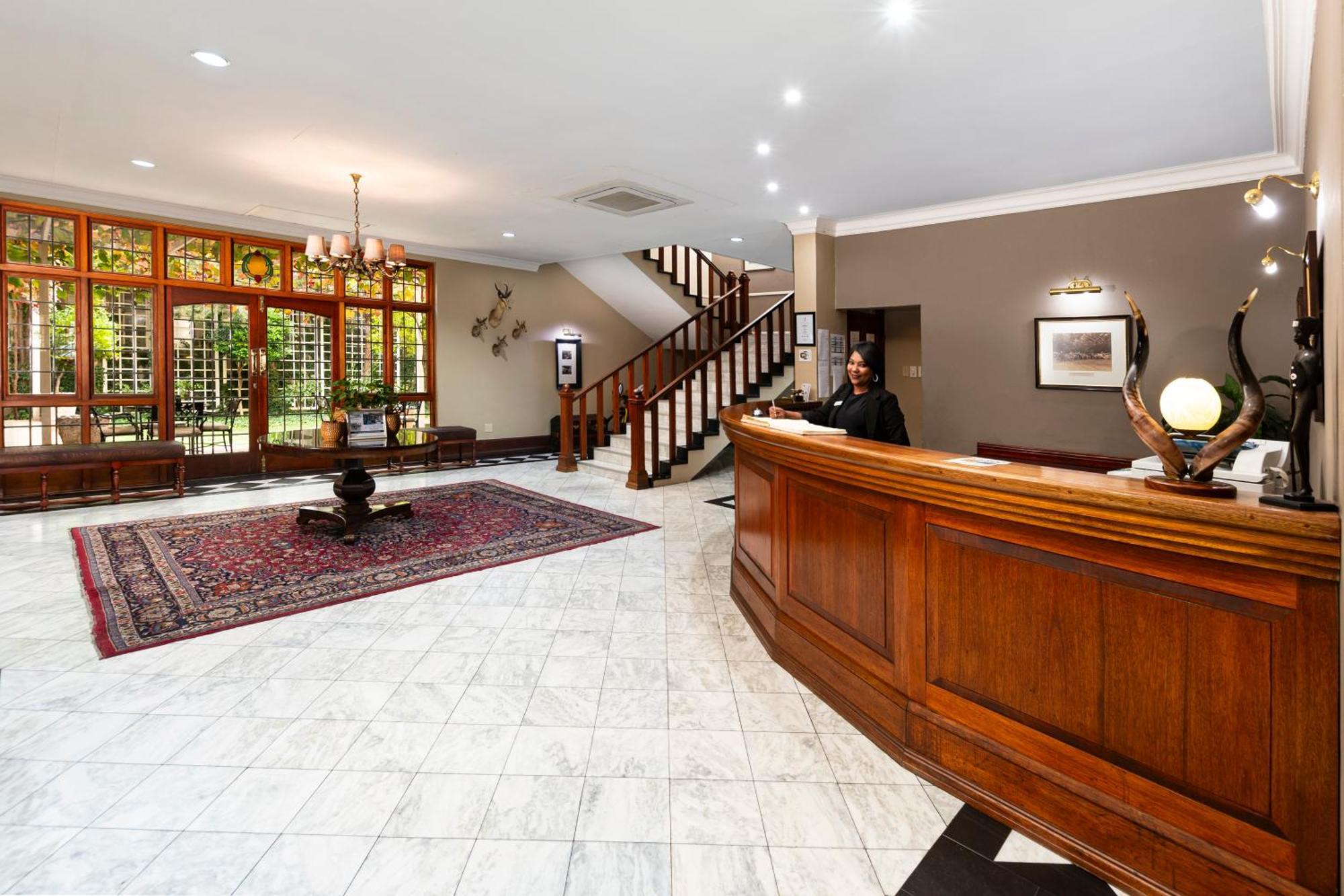 Queen'S Hotel By Bon Hotels Oudtshoorn Eksteriør bilde